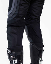 UCMX ELITE Stripe Black Pants